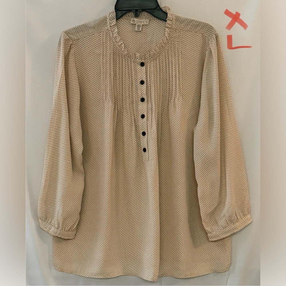 Chic Beige Blouse with Black Buttons